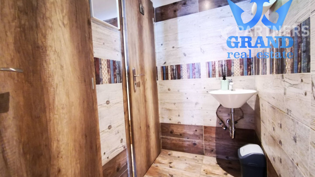 *TOP ZABEHNUTÁ NEAPOLSKÁ PIZZERIA + BÝVANIE* MLYNSKĚ NIVY, BRATISLAVA, Reštaurácia+Byt, 117m2, uprostred business zóny, or