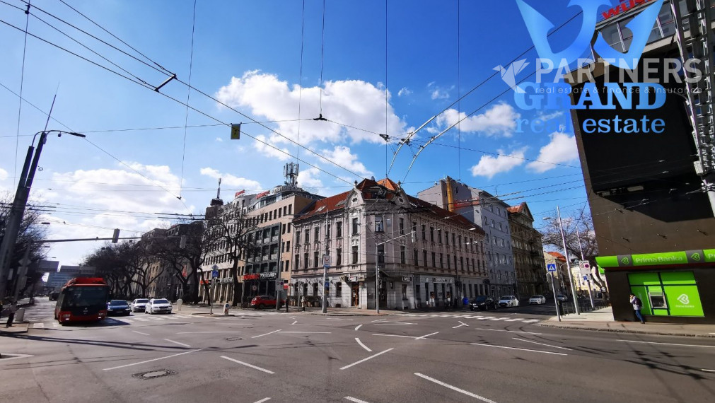 OJEDINELÁ PONUKA ! MLYNSKÉ NIVY, VELKOMETRÁŽNY MEZONET, 193,68 m², TOP ADRESA, or