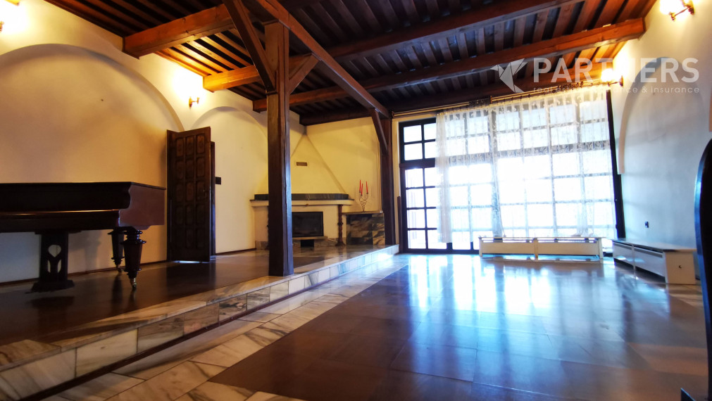 HOT PONUKA ! PLAVECKÝ ŠTVRTOK, 7i RODINNÝ DOM, 274 m², príjemné prostredie, záhrada s bazénom, or