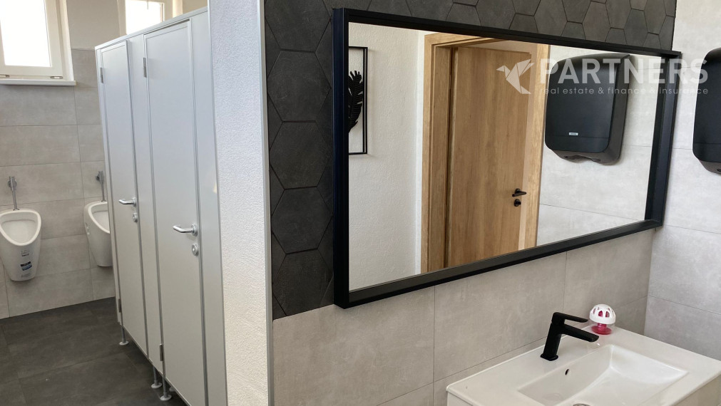 NOVOZREKONŠTRUOVANÉ KANCELÁRIE NA PRENÁJOM ! GALVÁNIHO, az