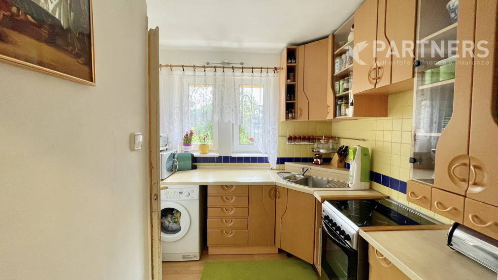 Kysucké Nové Mesto CENTRUM - Útulný 3 izbový byt aj s parkovacím státím v tehlovom bytovom dome! zj