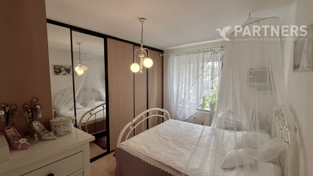 Kysucké Nové Mesto CENTRUM - Útulný 3 izbový byt aj s parkovacím státím v tehlovom bytovom dome! zj