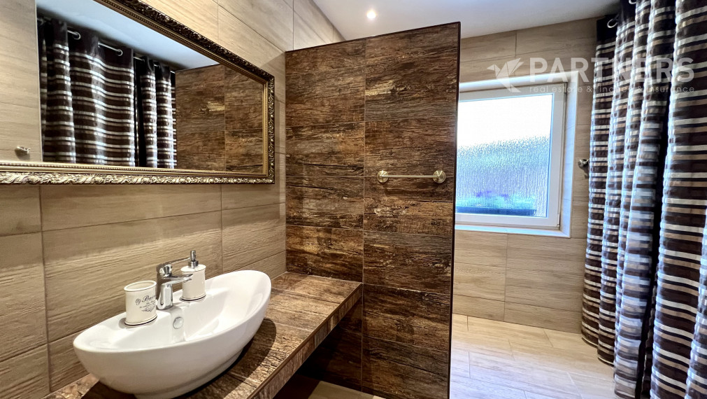 VÝHODNÁ PONUKA! PENZIÓN NA PREDAJ - REMATA! az