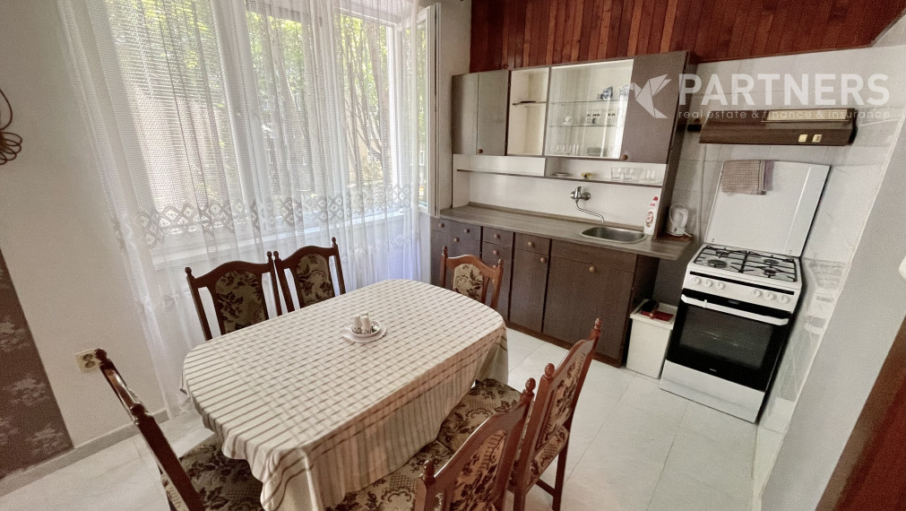 RAČIANSKE MÝTO, PRIESTRANNÝ 3 izb. BYT v tehlovom bytovom dome! zj