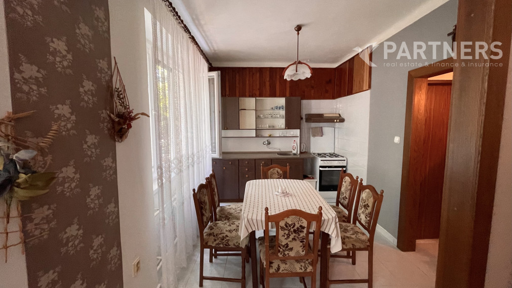 RAČIANSKE MÝTO, PRIESTRANNÝ 3 izb. BYT v tehlovom bytovom dome! zj