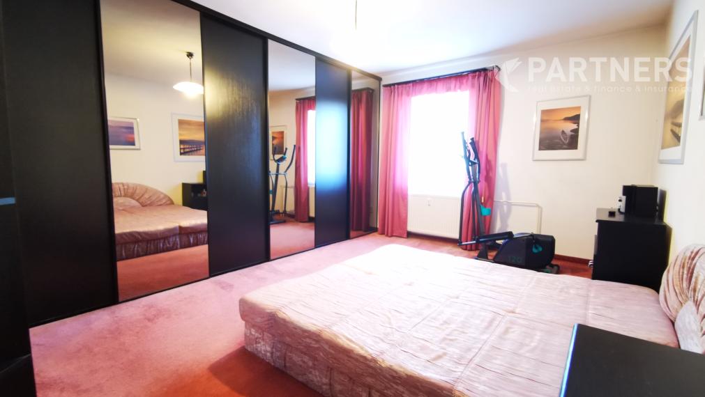 VLASTNÁ TERASA ! POD ZÁHRADAMI, BRATISLAVA - DÚBRAVKA, 4i veľký byt. 142m2, príjemné prostredie / OR