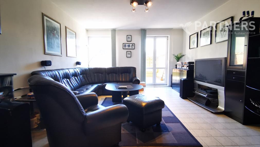 VLASTNÁ TERASA ! POD ZÁHRADAMI, BRATISLAVA - DÚBRAVKA, 4i veľký byt. 142m2, príjemné prostredie / OR