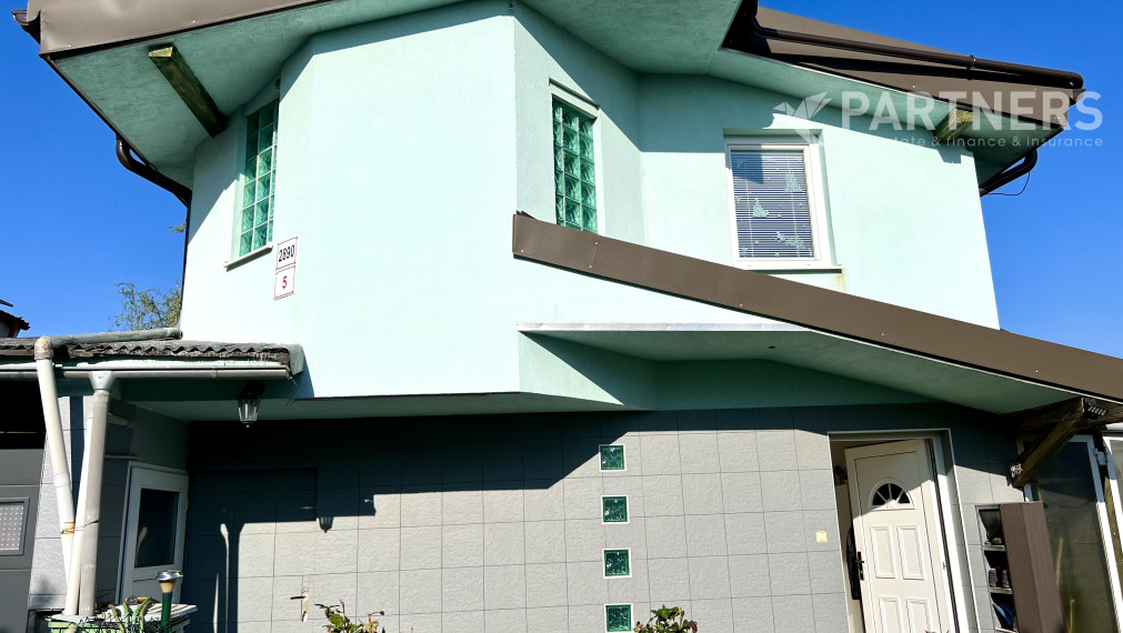 JEDINEČNÁ PONUKA! SKVELÁ CENA! RODINNÝ DOM 4i STUPAVA! az