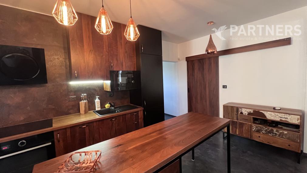 BYT PRE NÁROČNÝCH! ZÁHRADNÍCKA ul., BA II, LUXUSNÝ 5i BYT V CENTRE MESTA! 2 TERASY, az