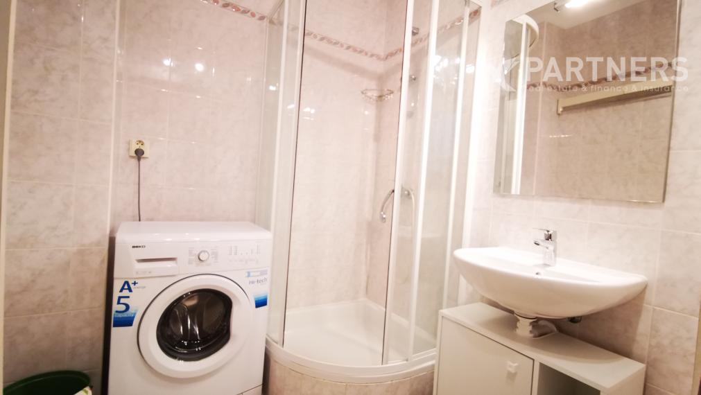 NEPRIECHODNÉ IZBY ! LENARDOVA 12, BRATISLAVA - PETRŽALKA, 3i byt. 64,5m2, príjemné prostredie / OR